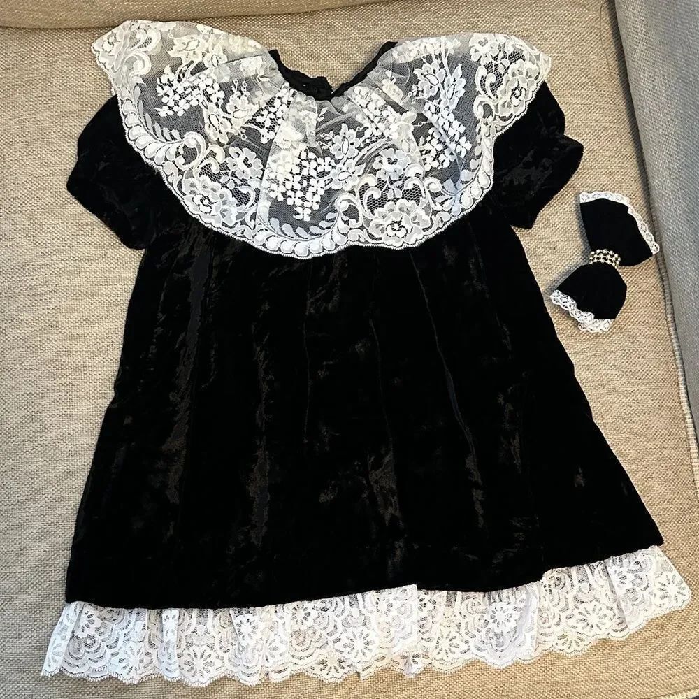 Vintage Gunne Sax Black Velvet Dress White Lace Overlay and Matching Barrette